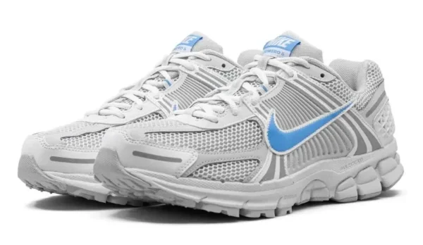 Nike Zoom Vomero 5 Photon Dust University Blue סניקרס
