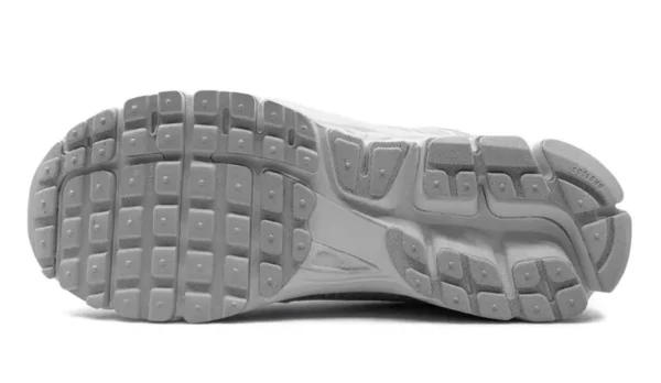 Nike Zoom Vomero 5 Photon Dust University Blue סניקרס