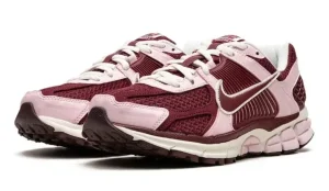 Nike-zoom-vomero-5-pink-foam-team-red-2-600×348