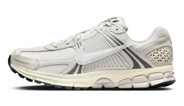 Nike Zoom Vomero 5 Platinum Tint סניקרס