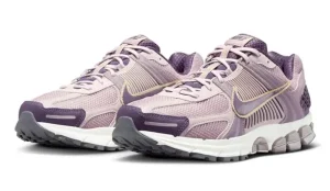 Nike-zoom-vomero-5-platinum-violet-1-600×348