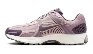Nike Zoom Vomero 5 Platinum Violet סניקרס