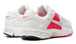 Nike Zoom Vomero 5 Siren Red סניקרס