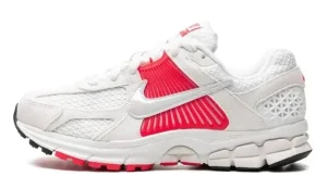 Nike Zoom Vomero 5 Siren Red סניקרס