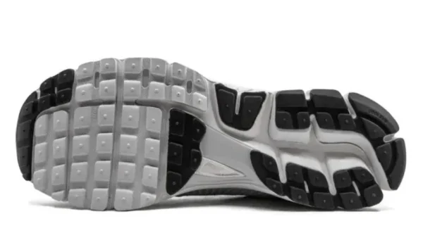 Nike Zoom Vomero 5 SP Vast Grey סניקרס