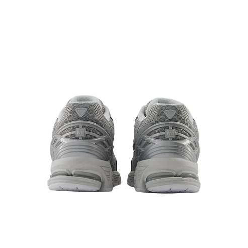 New Balance 1906W – Silver Metallic נעלי ספורט