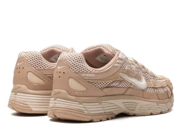 Nike P-6000 Chanvre Premium נעלי