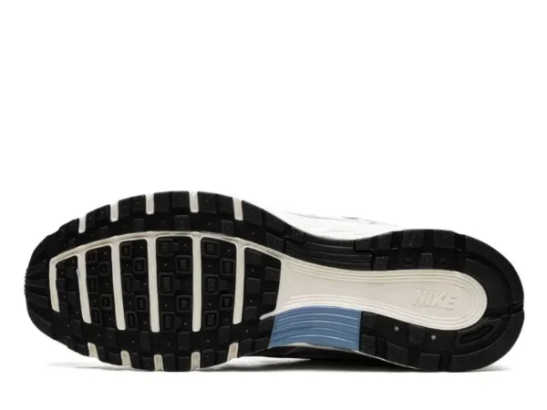 Nike P-6000 Metallic Silver Aegean Storm נעלי